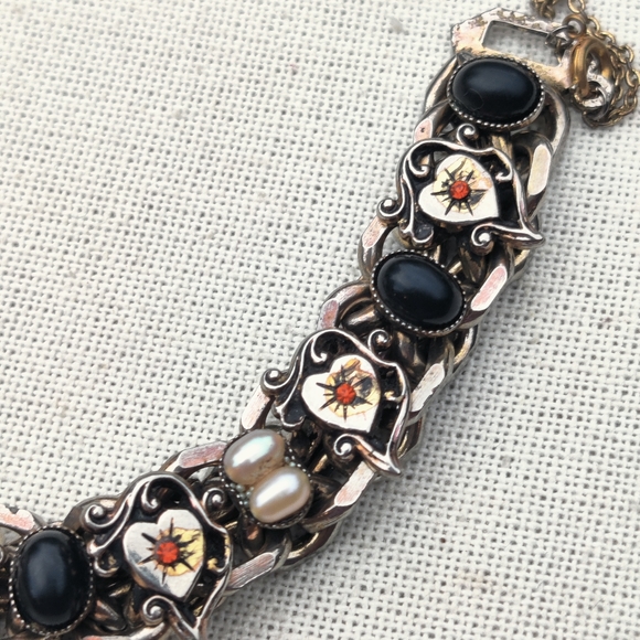 Vintage antique heart onyx and pearl bracelet - Picture 5 of 9